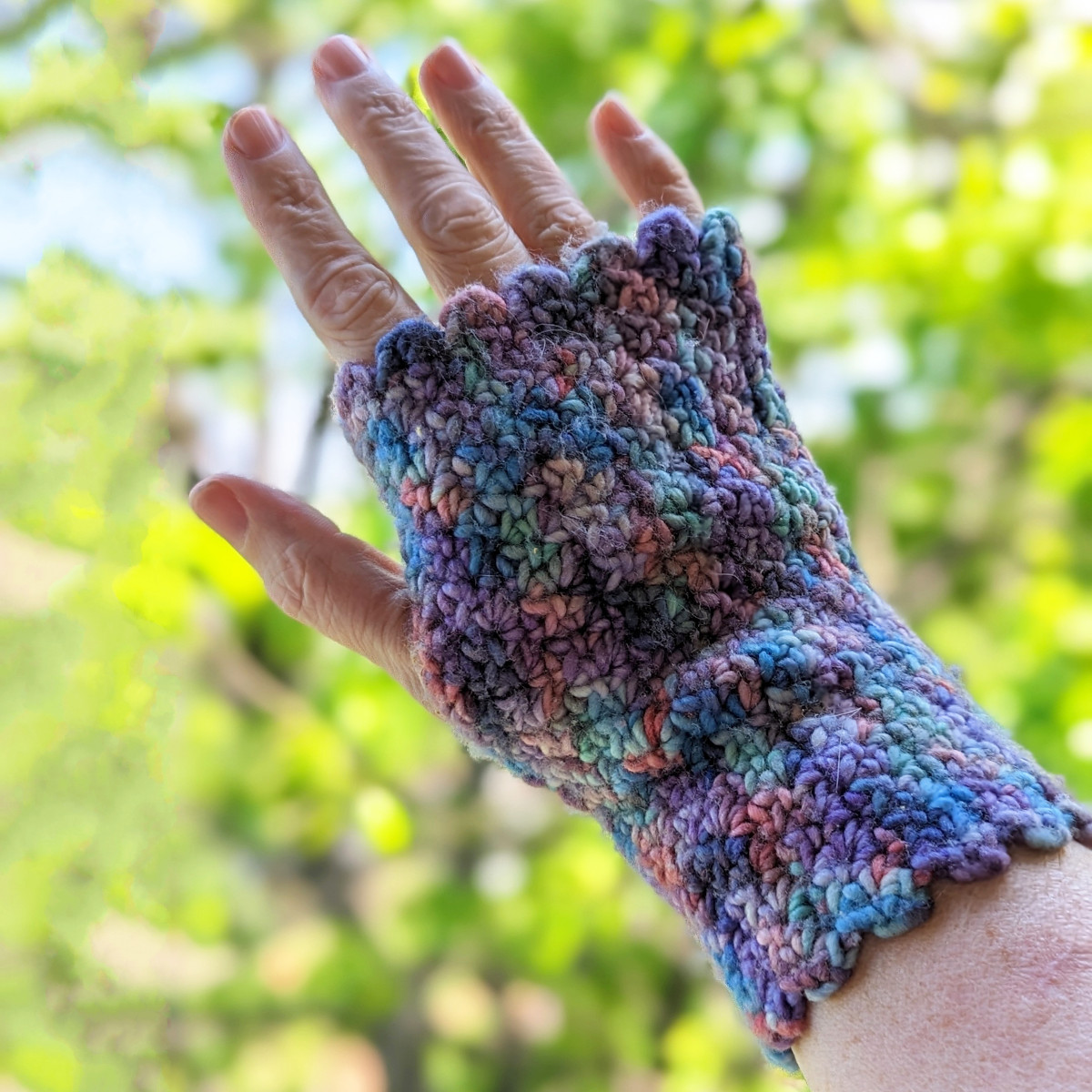 Crochet Glove by Dawn Zurell