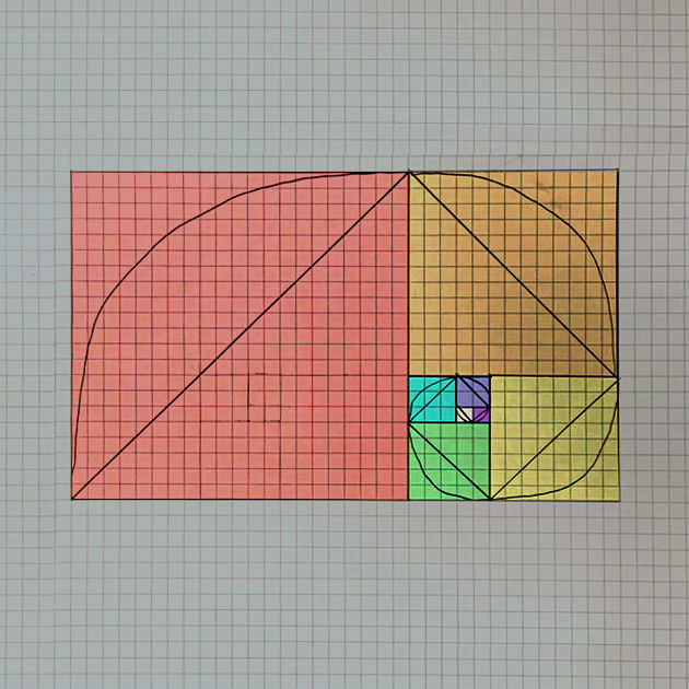Fibonacci spiral example by Linda Gaines