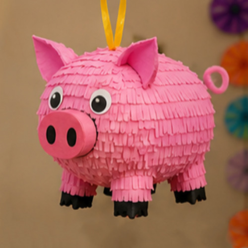 Pinata-making instructor: Laura Ramirez-Drain